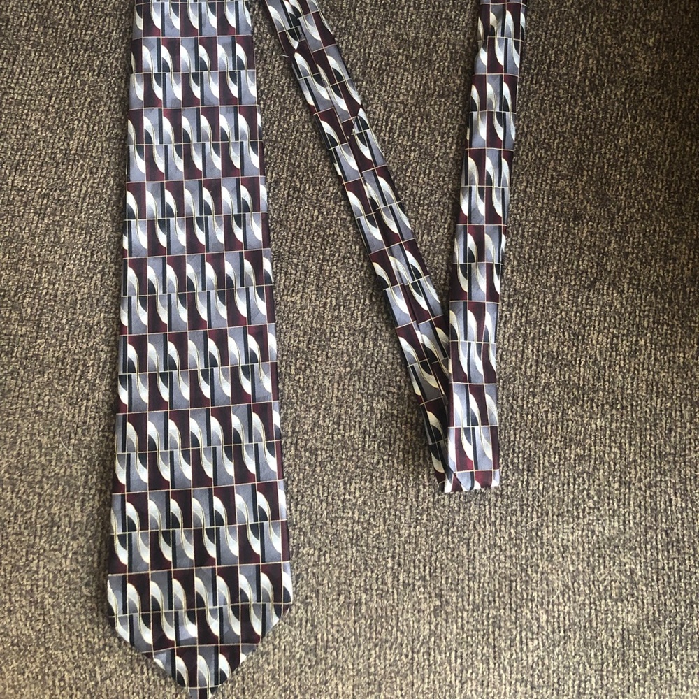 Pierre Cardin tie
